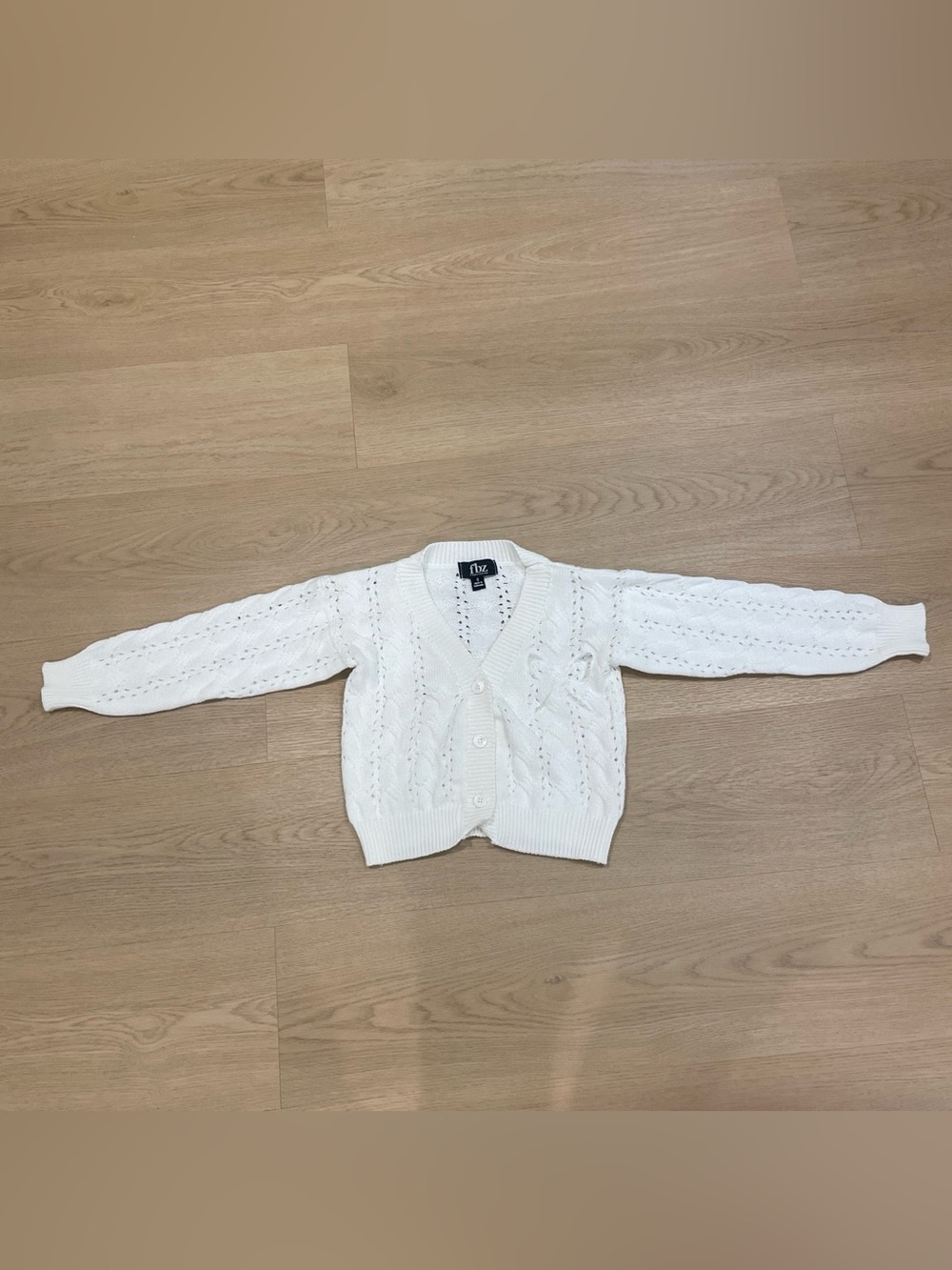 Flowers by Zoe White Cable Knit V-Neck Cardigan